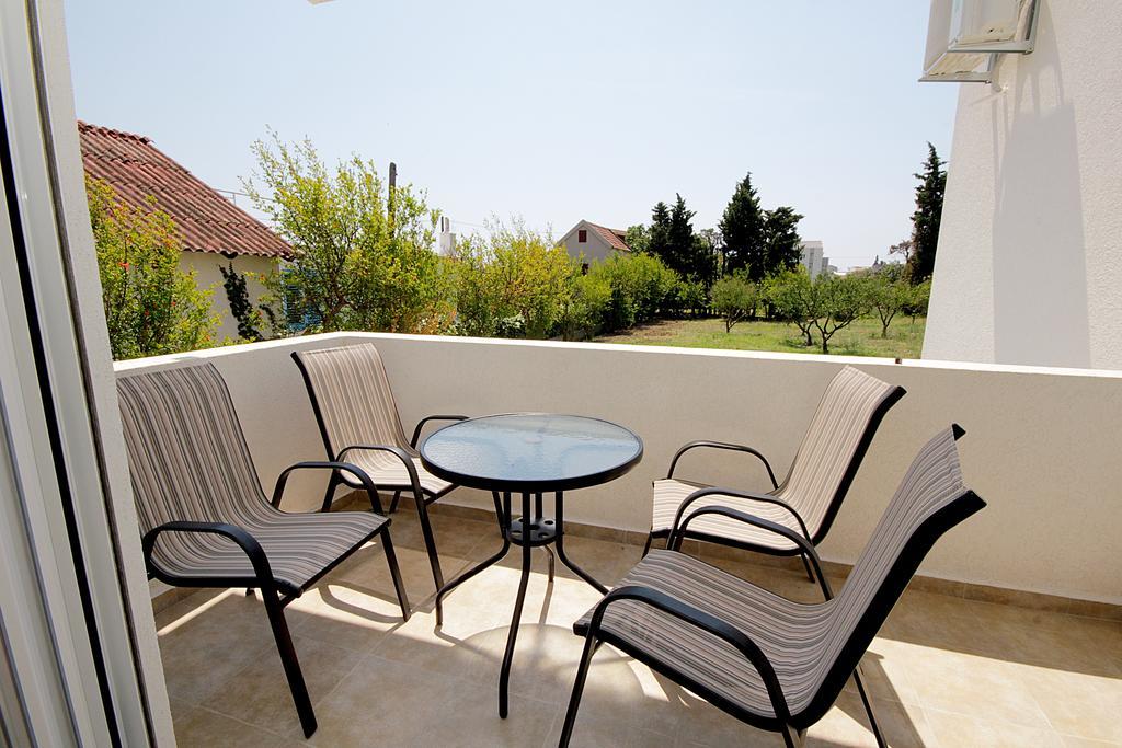 Apartmani Begovic Бар Экстерьер фото