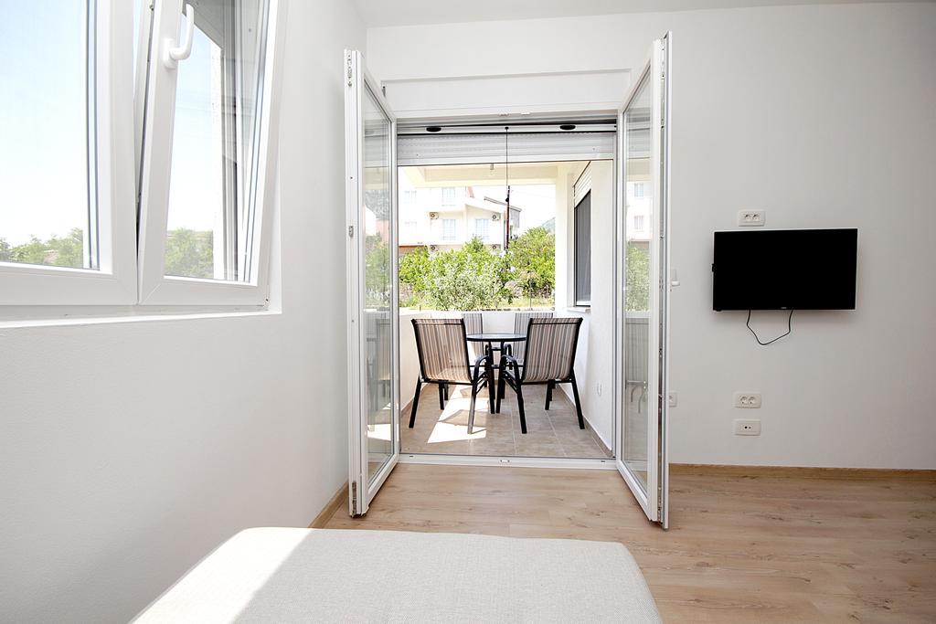 Apartmani Begovic Бар Экстерьер фото